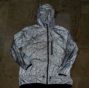 nike windrunner reflective jacket